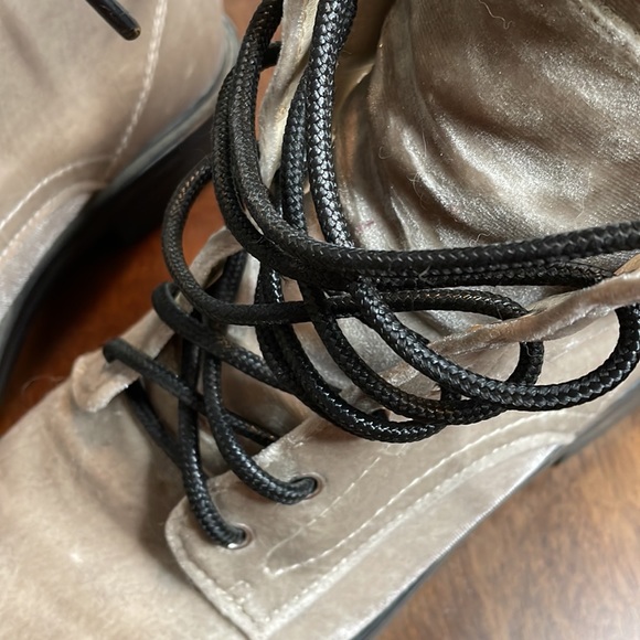 Rare Dolce Vita velvet combat boots - Picture 9 of 14